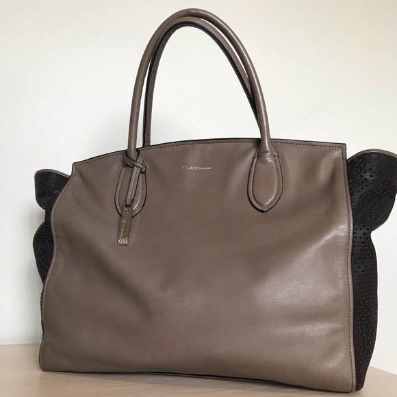 Roberto Cavalli CLASS Tote🌹 - Picture 1 of 15